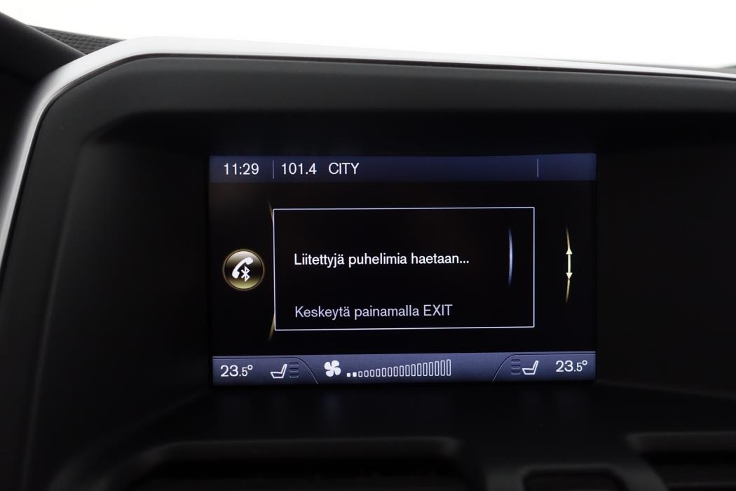 VOLVO XC60 2011