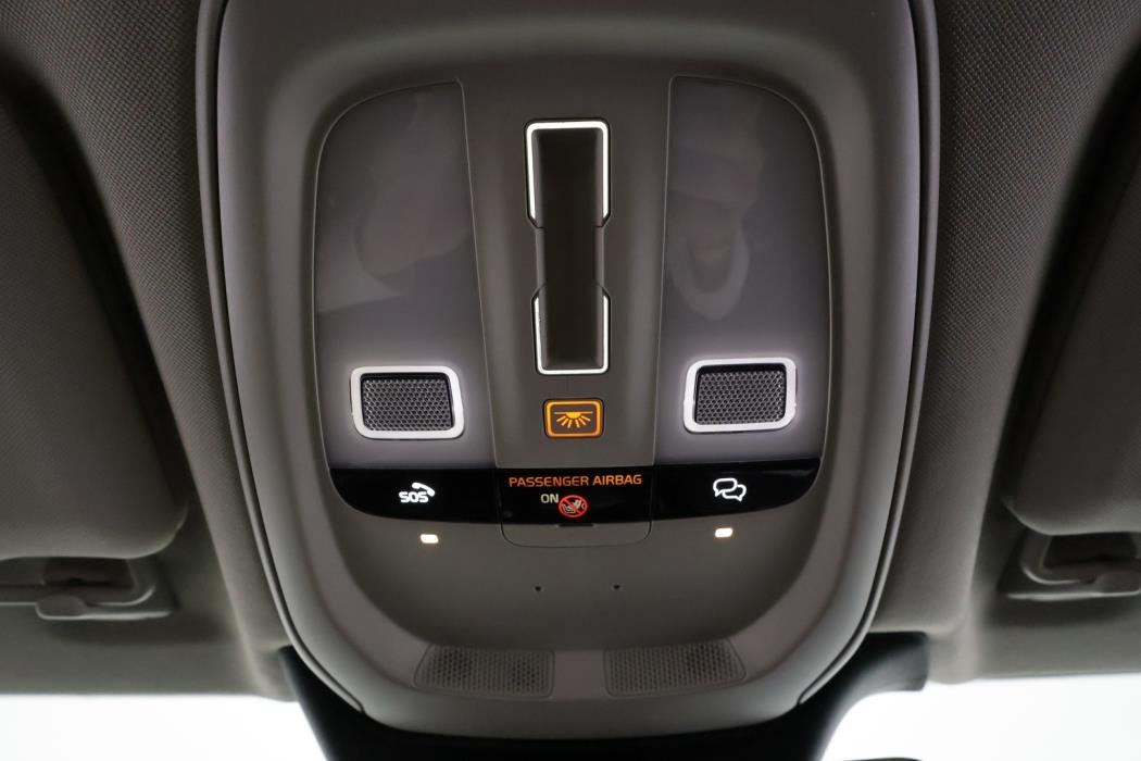 VOLVO V90 2023
