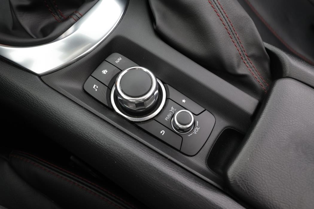 MAZDA MX-5 2016