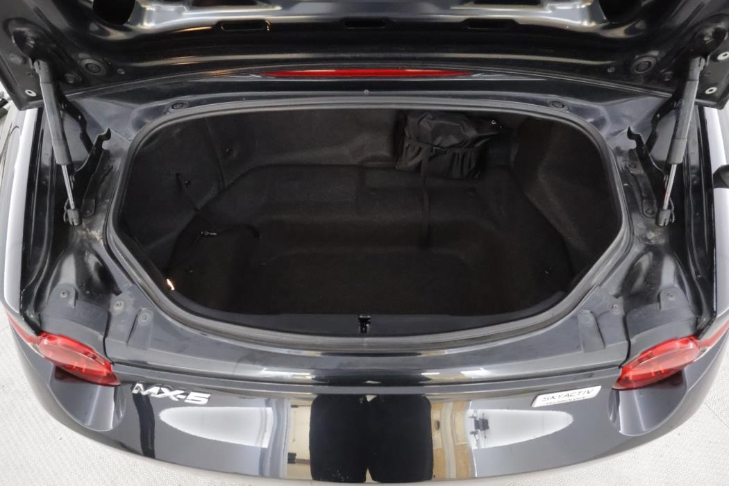 MAZDA MX-5 2016