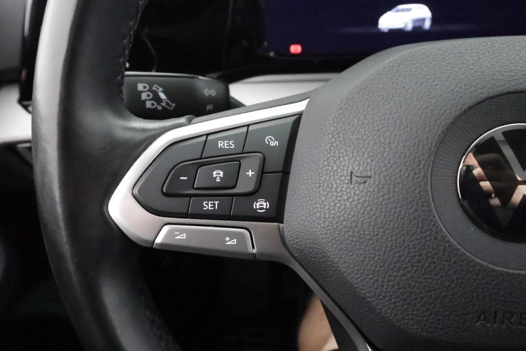VOLKSWAGEN GOLF 2020