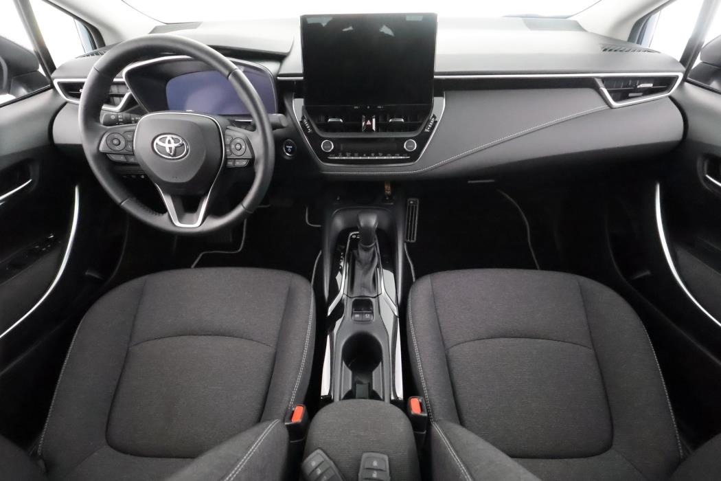 TOYOTA Corolla 2025