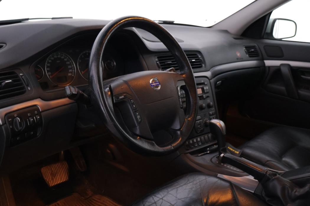 VOLVO S80 2004