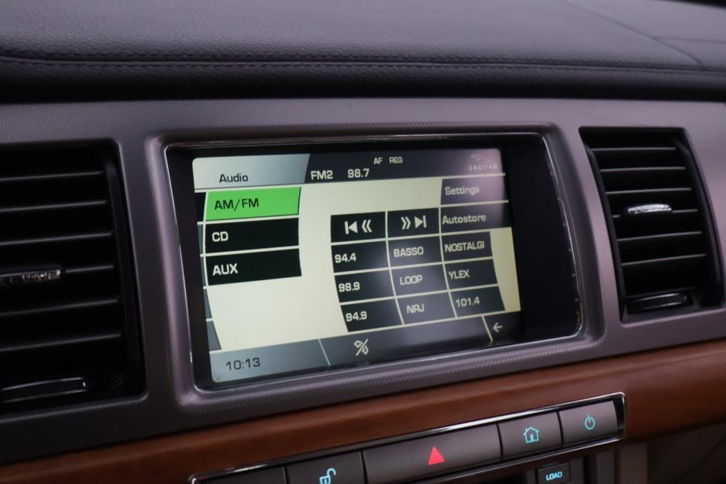JAGUAR XF 2011