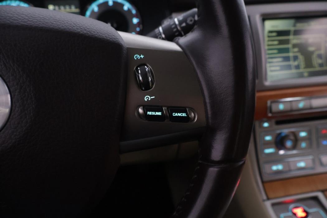 JAGUAR XF 2011