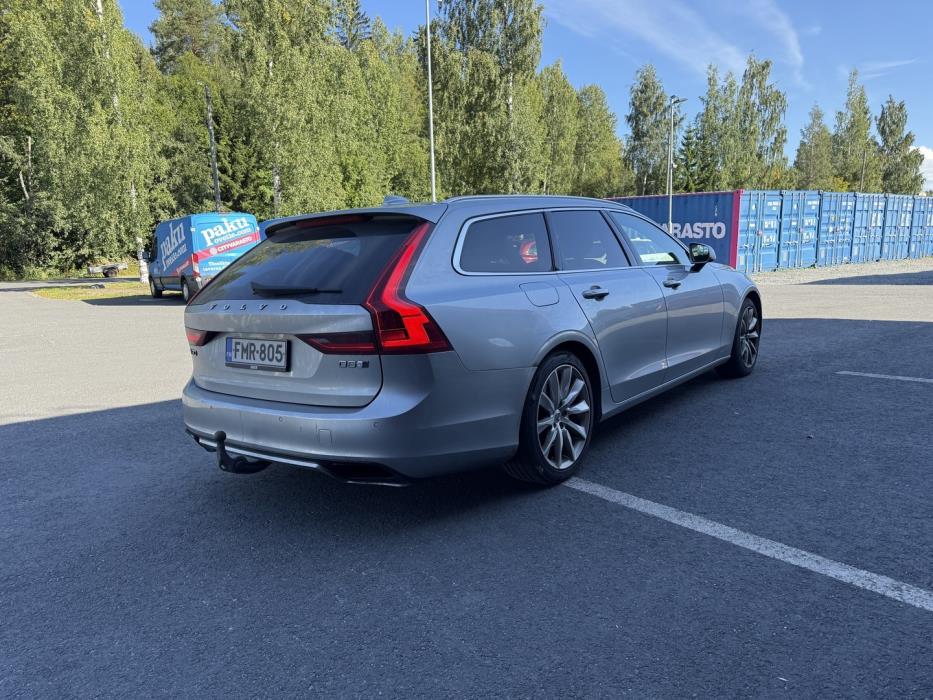 VOLVO V90 2017
