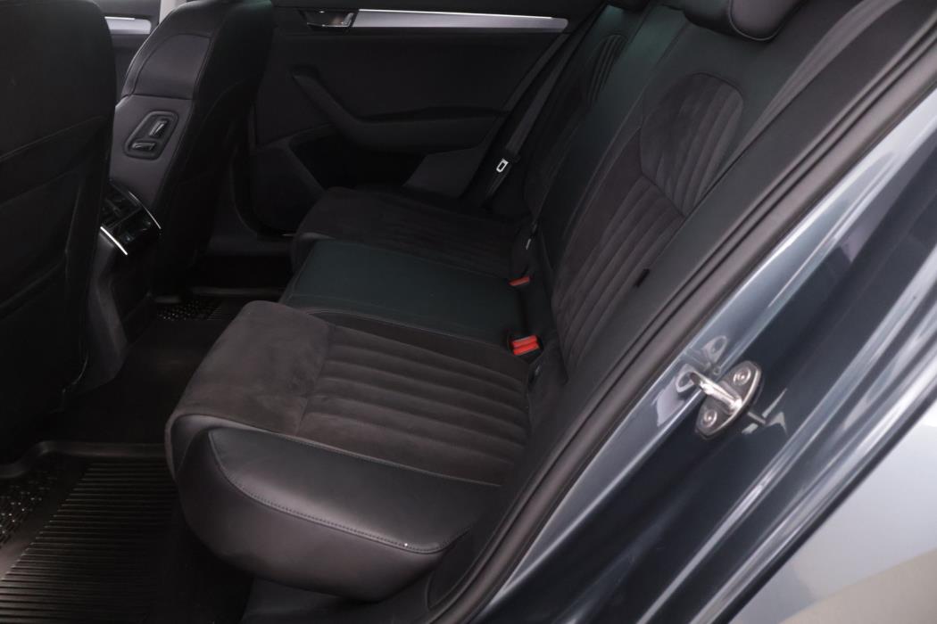 SKODA Superb 2019