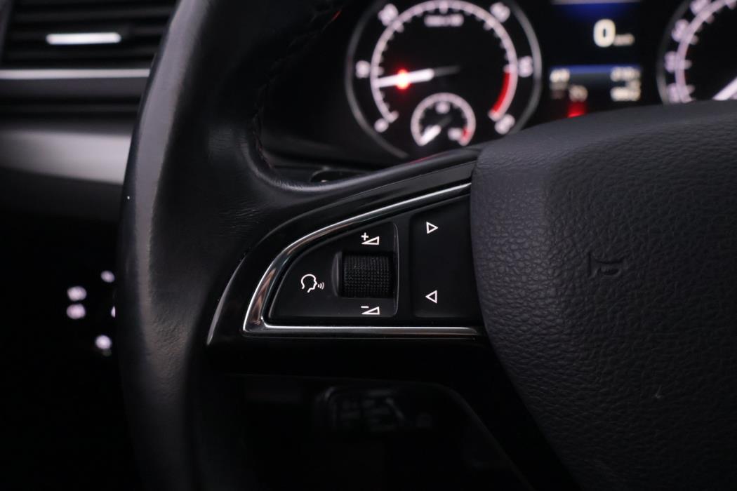 SKODA Superb 2019