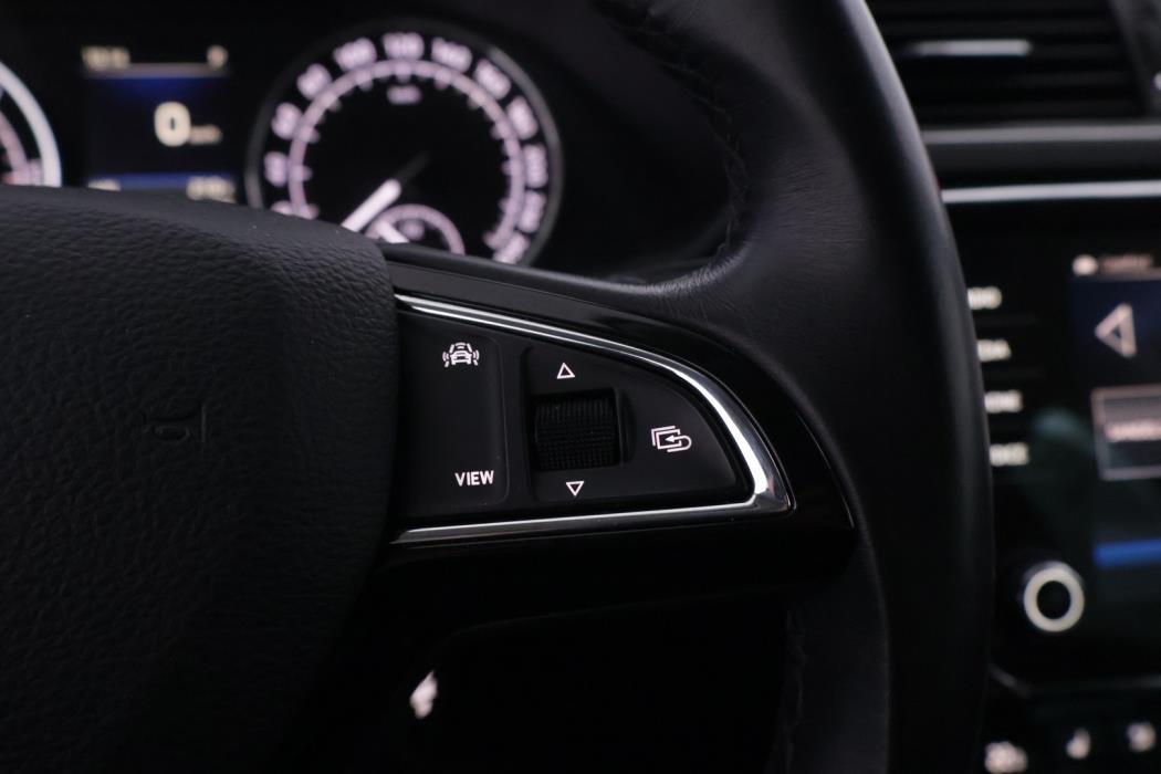 SKODA Superb 2019