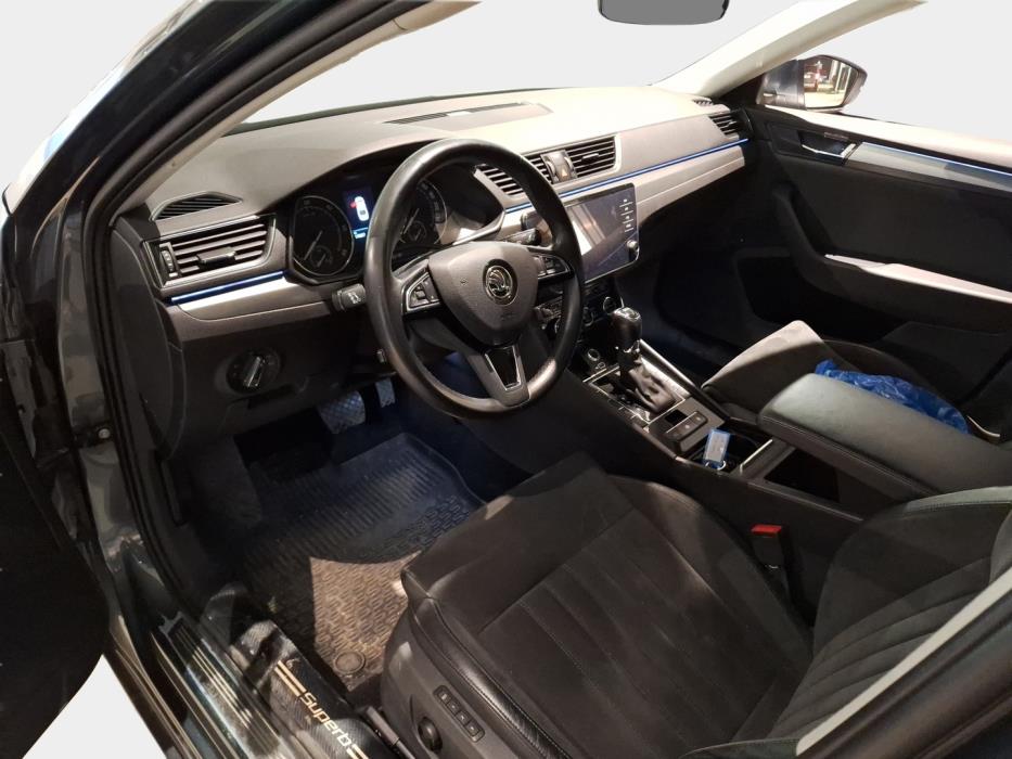 SKODA Superb 2019