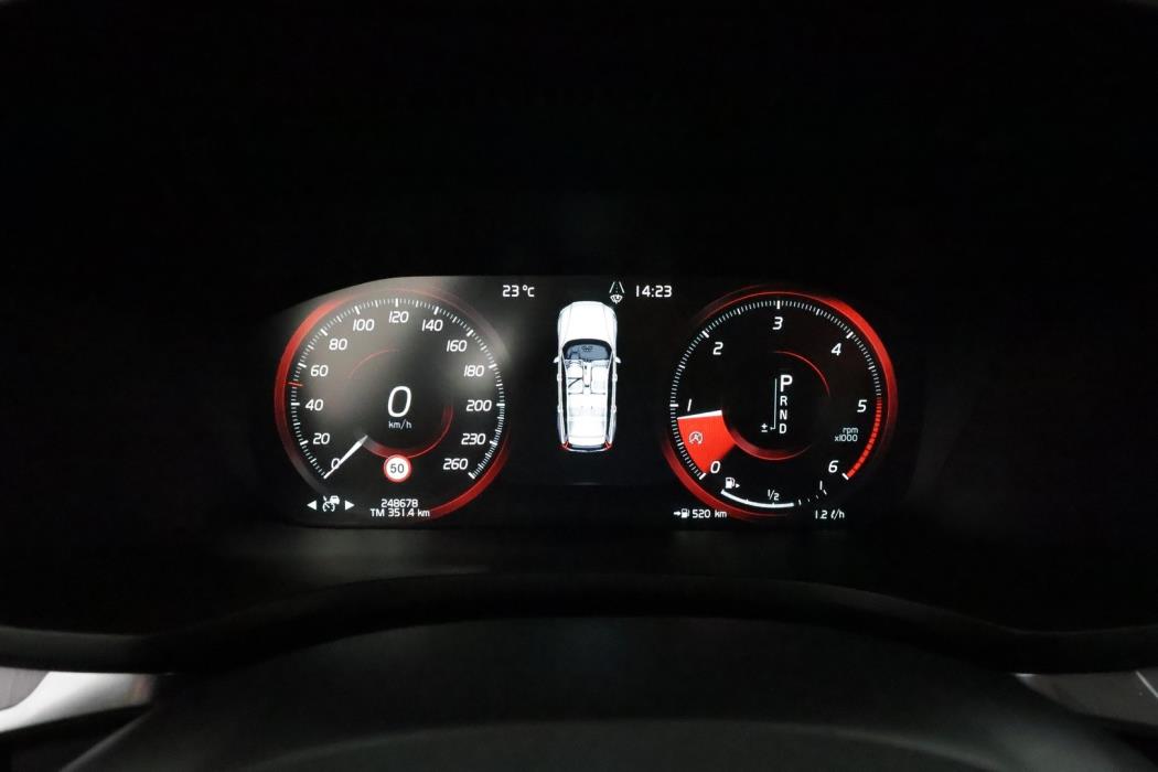 VOLVO V60 Cross Country 2019