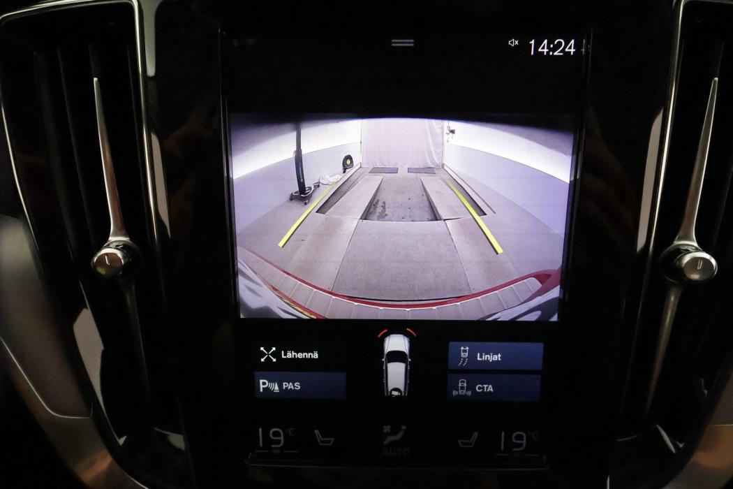 VOLVO V60 Cross Country 2019