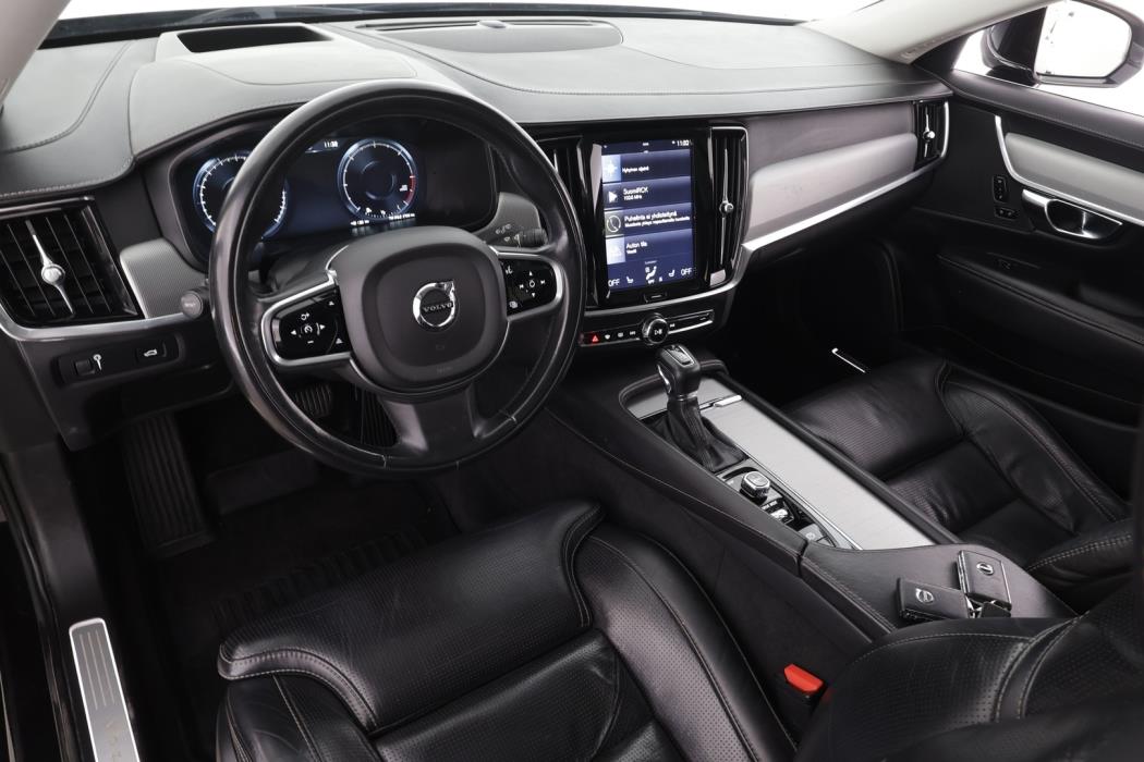 VOLVO V90 2017