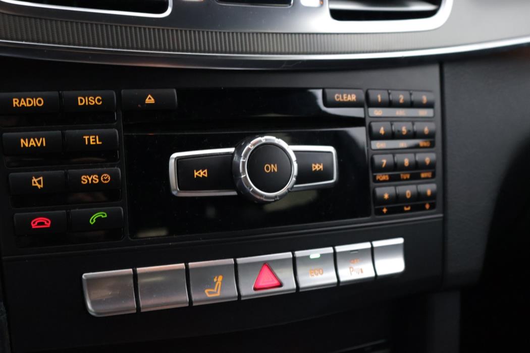 MERCEDES-BENZ E 2013