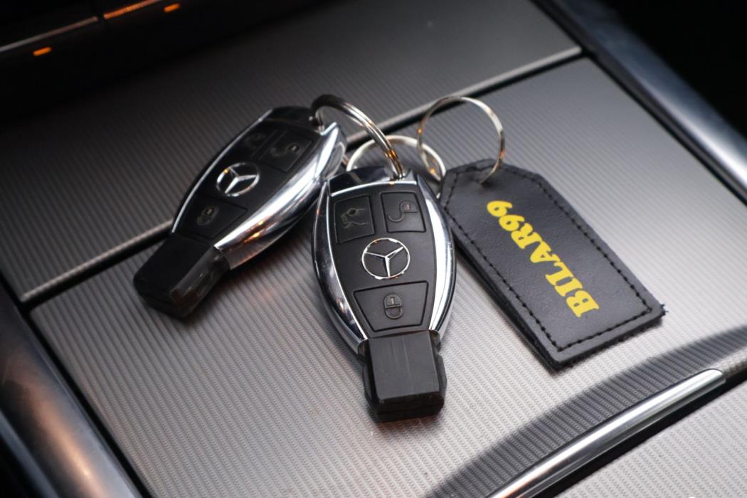 MERCEDES-BENZ E 2013