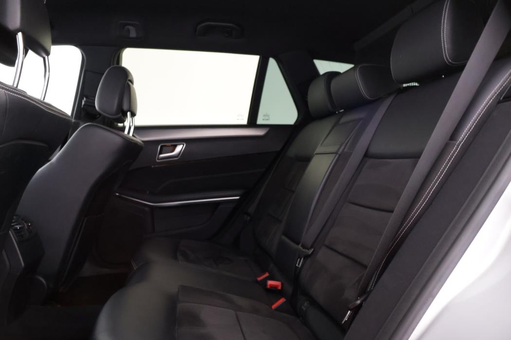 MERCEDES-BENZ E 2013