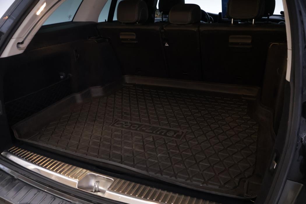 MERCEDES-BENZ C 2016