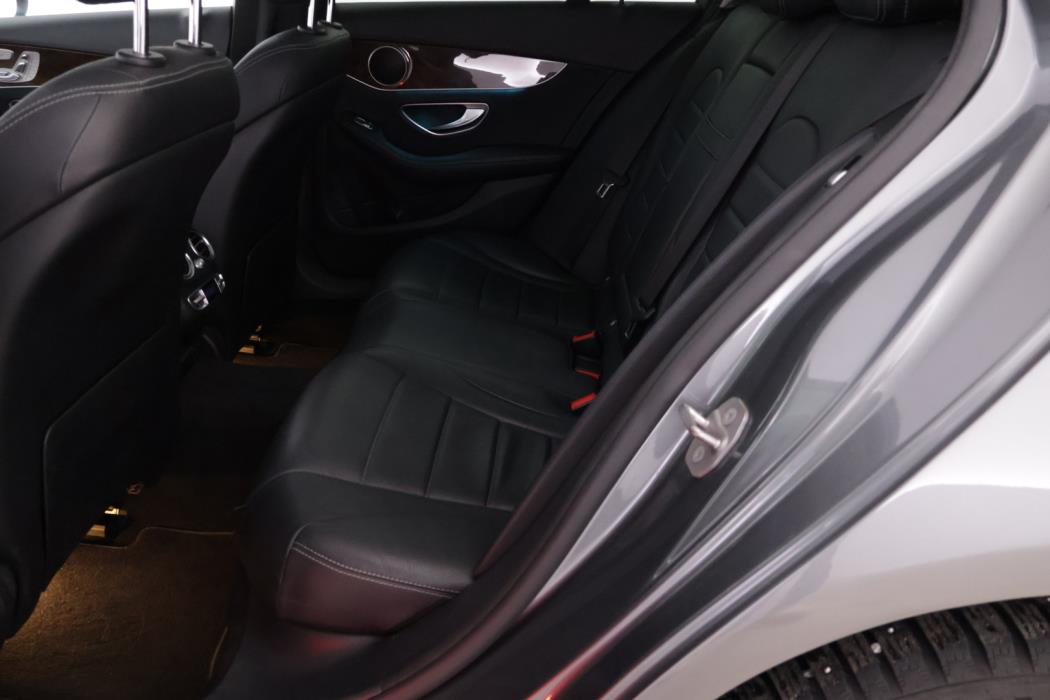 MERCEDES-BENZ C 2016