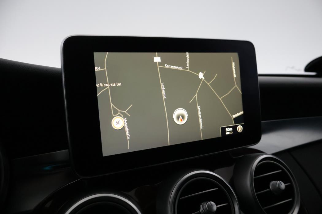 MERCEDES-BENZ C 2016