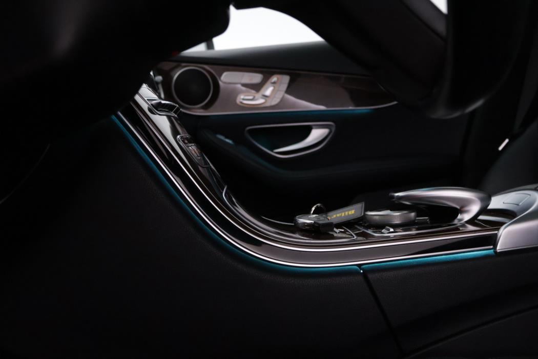 MERCEDES-BENZ C 2016