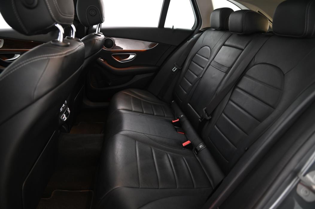 MERCEDES-BENZ C 2016