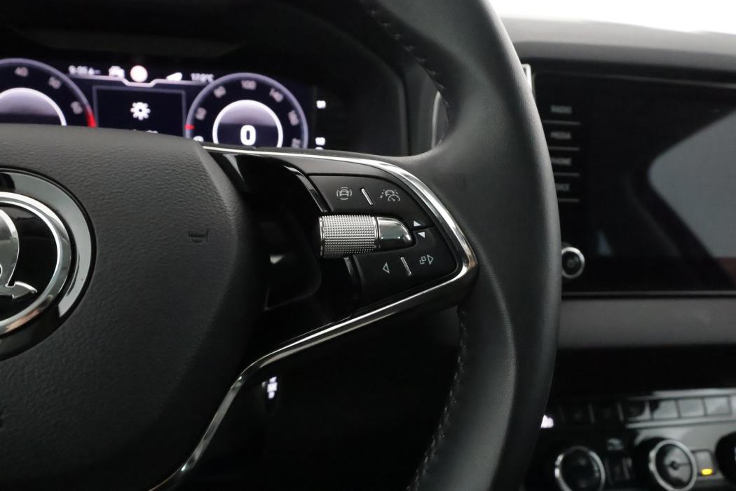 SKODA Karoq 2021