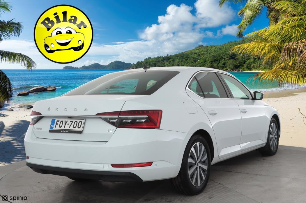 SKODA Superb 2022
