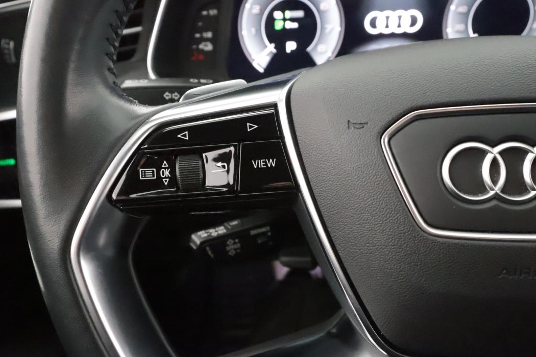 AUDI A6 2021