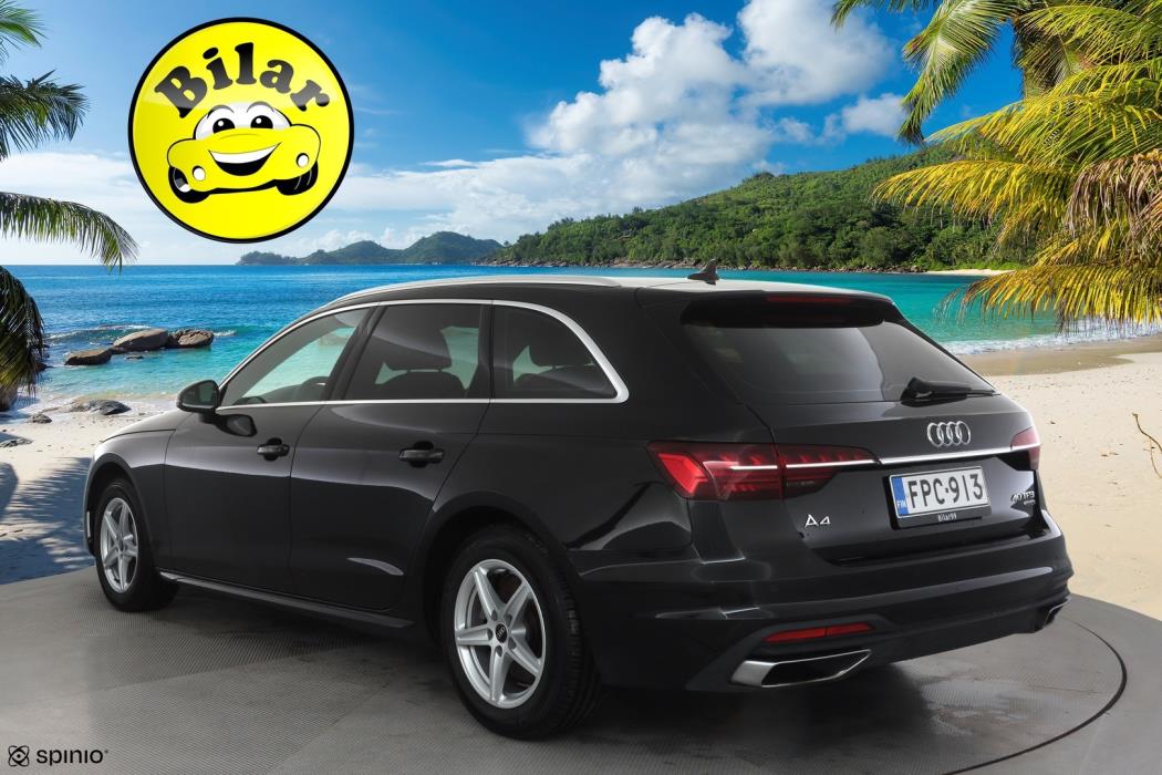 AUDI A4 2022