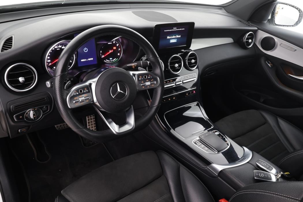 MERCEDES-BENZ GLC 2021