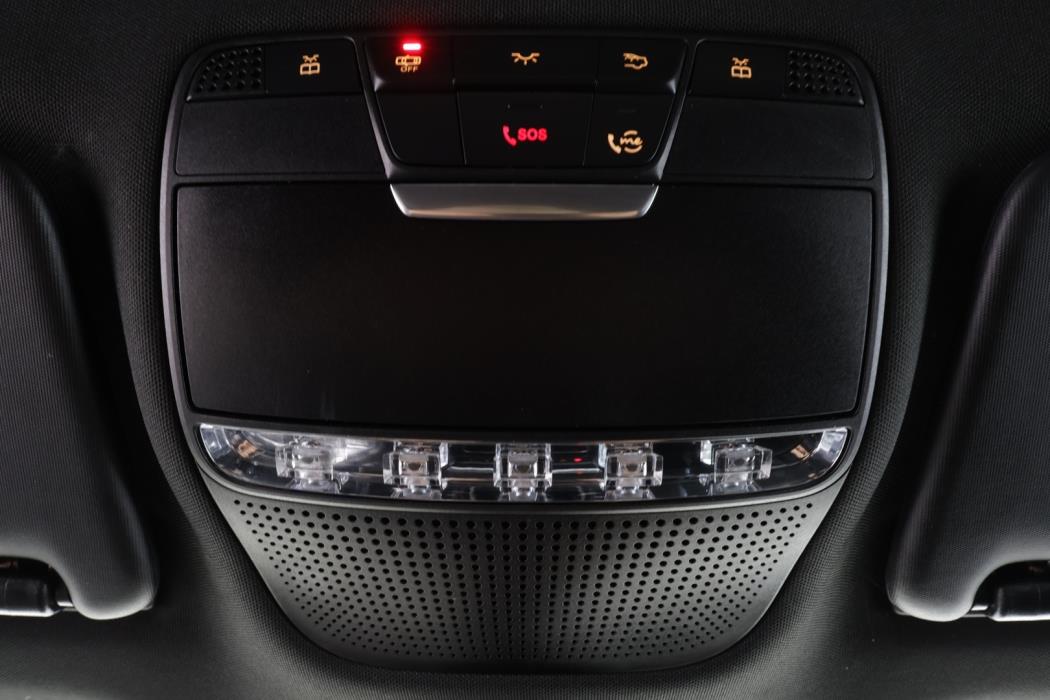 MERCEDES-BENZ GLC 2021