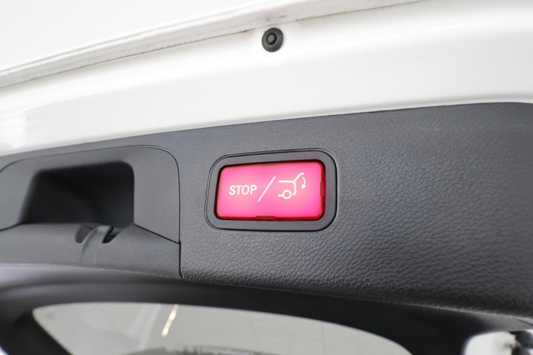 MERCEDES-BENZ GLC 2021