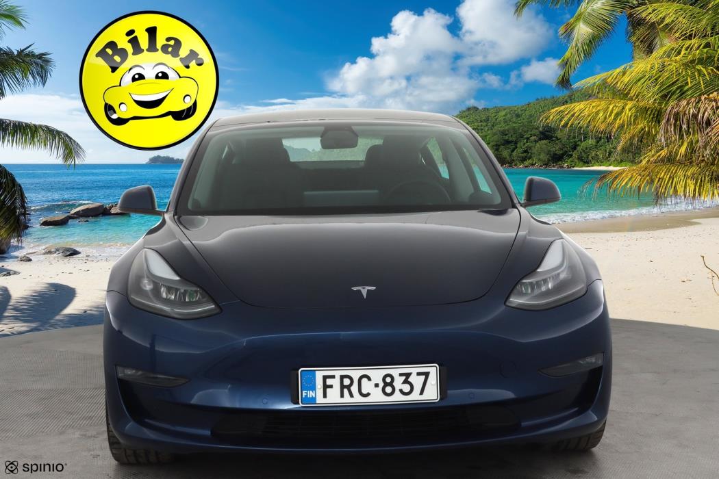 TESLA Model 3 2021