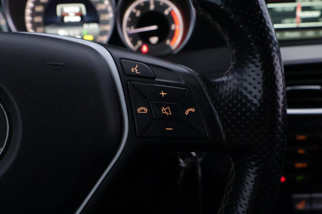 MERCEDES-BENZ C 2014