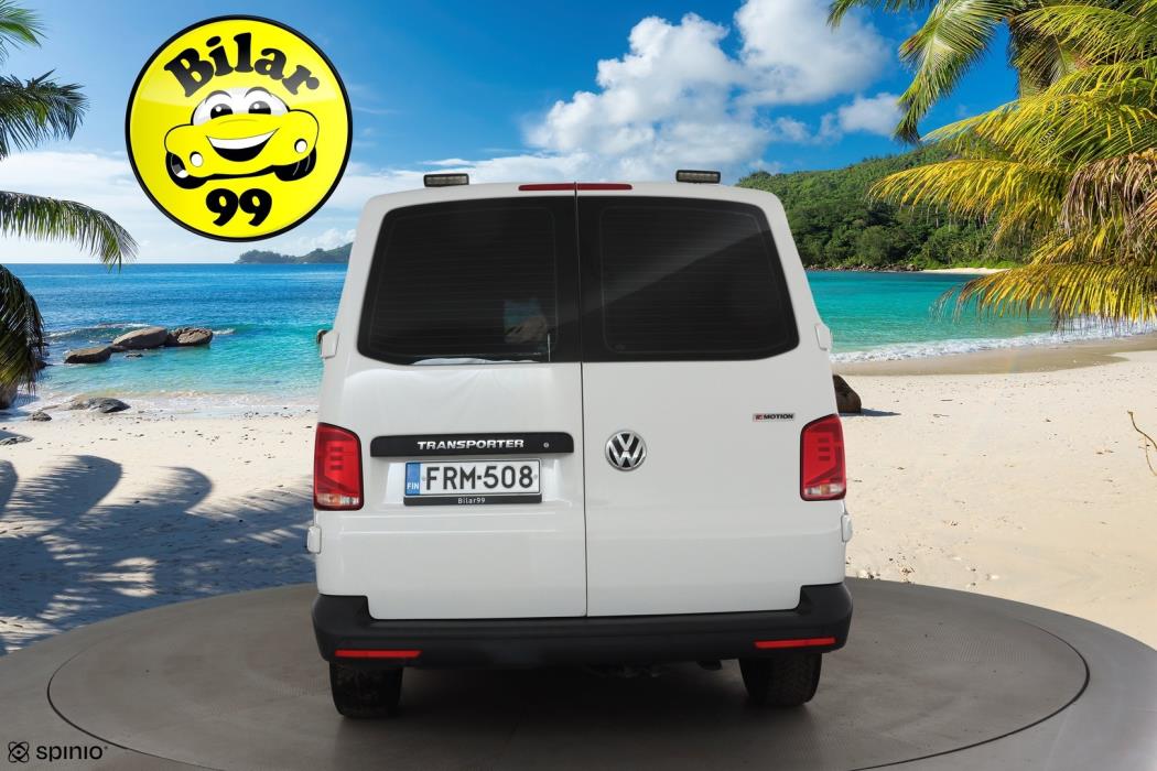 VOLKSWAGEN Transporter 2024