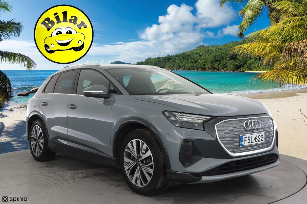 AUDI Q4 e-tron 2022