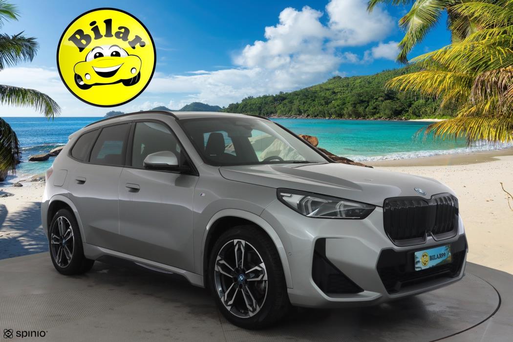BMW IX1 2023