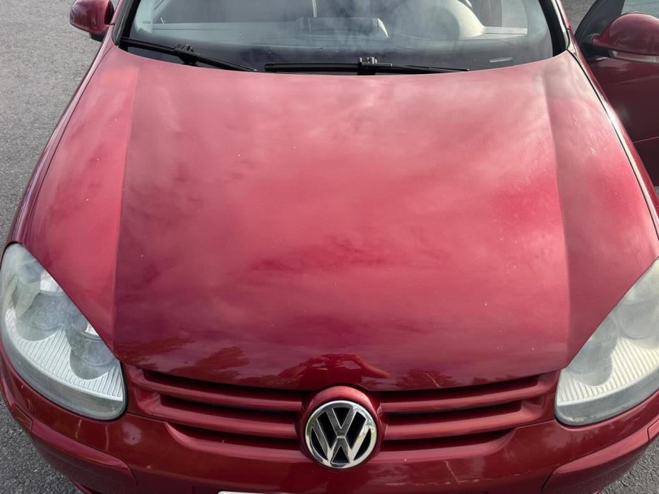 VOLKSWAGEN Golf 2004