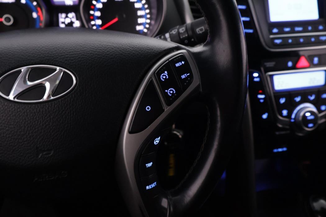 HYUNDAI i30 Wagon 2013