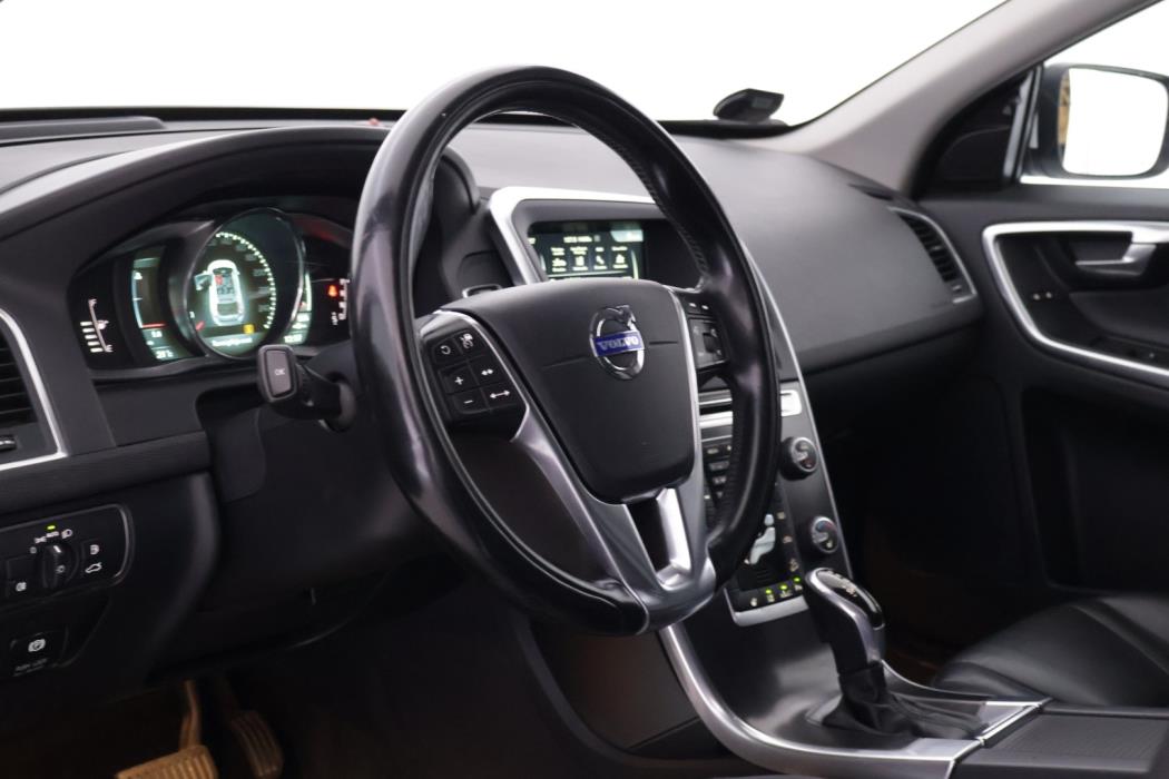 VOLVO XC60 2014