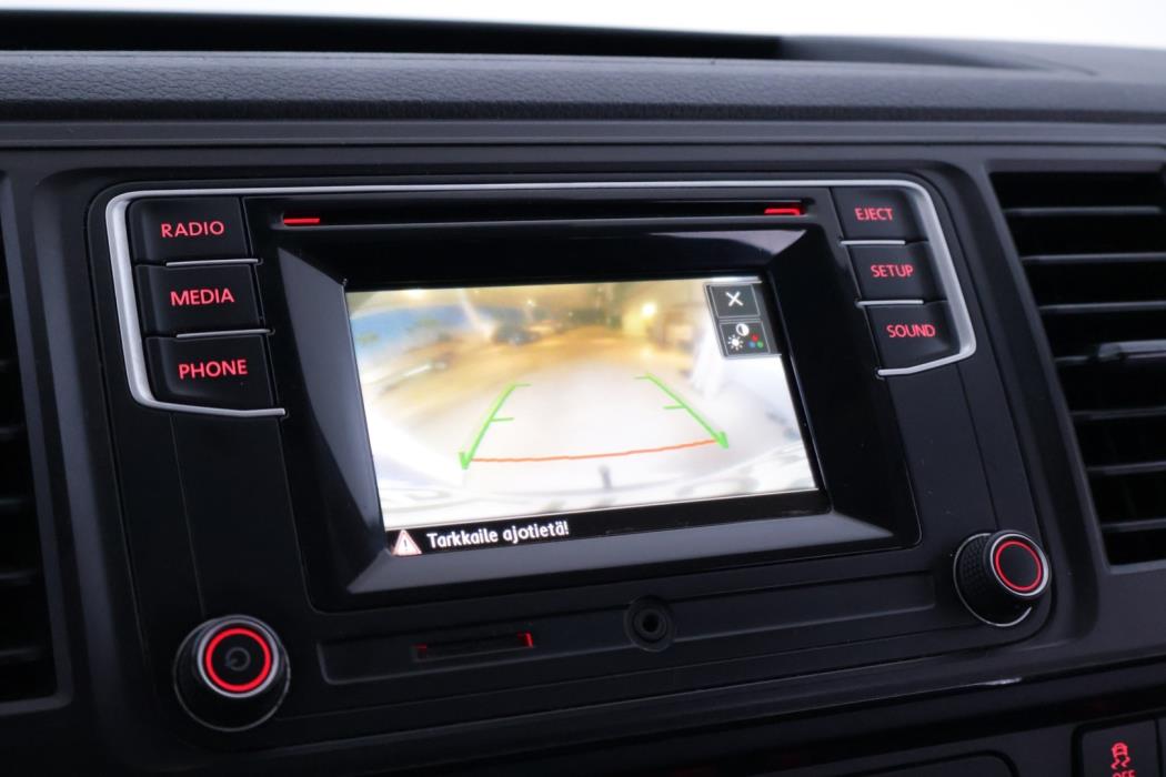 VOLKSWAGEN Caravelle 2016