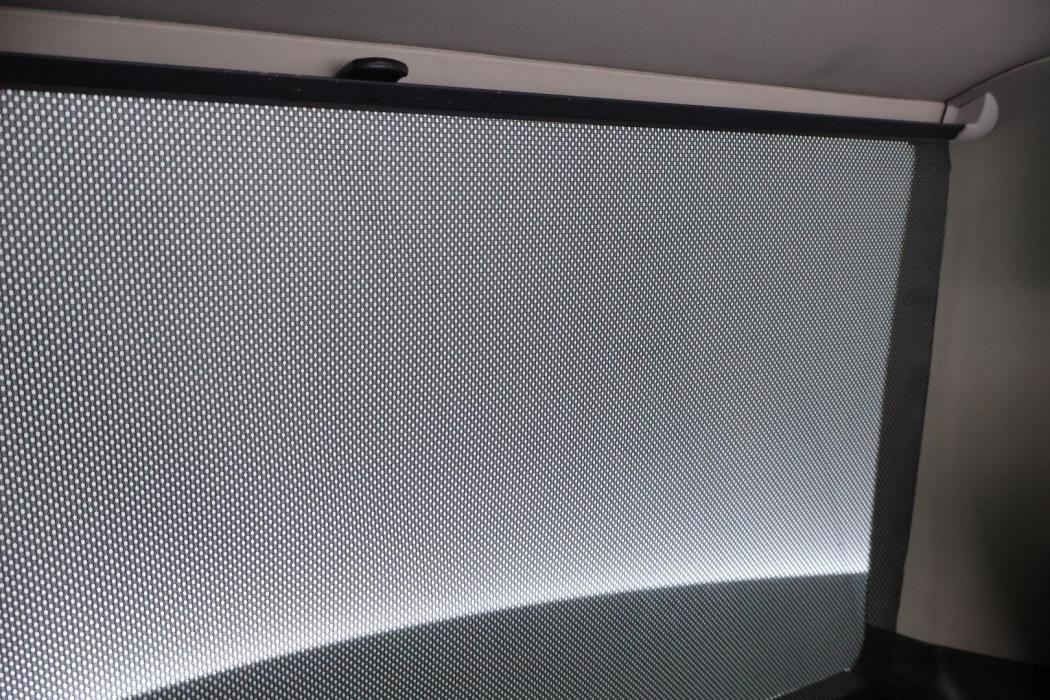 VOLKSWAGEN Caravelle 2016