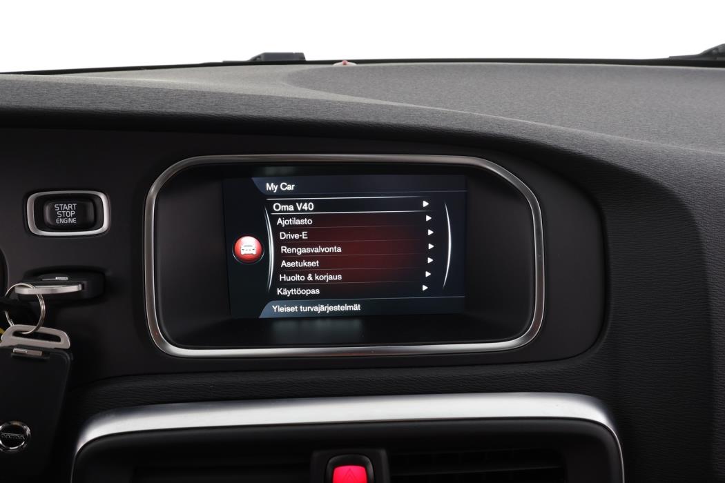 VOLVO V40 Cross Country 2017