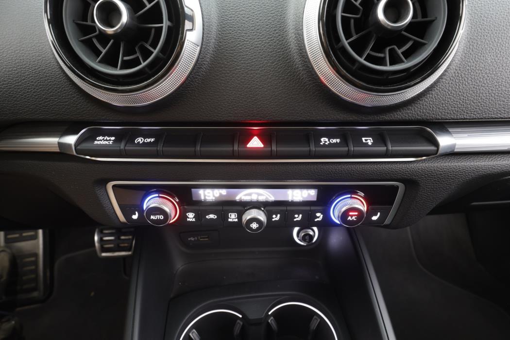 AUDI A3 2017