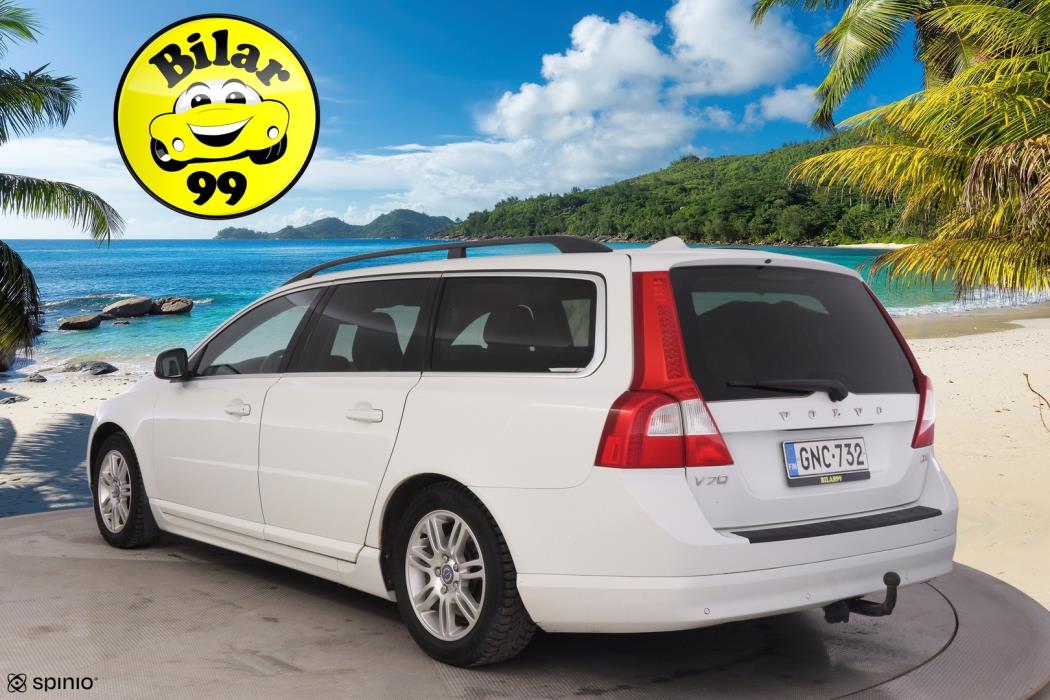 VOLVO V70 2013