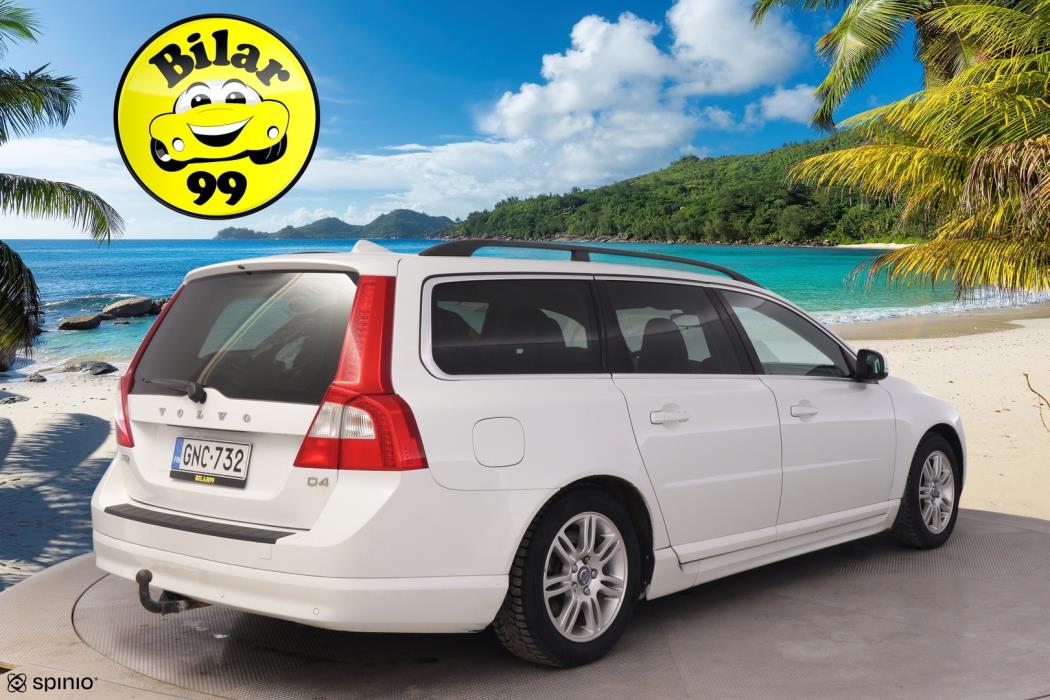 VOLVO V70 2013