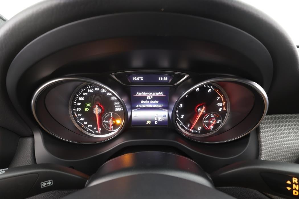 MERCEDES-BENZ CLA 2019