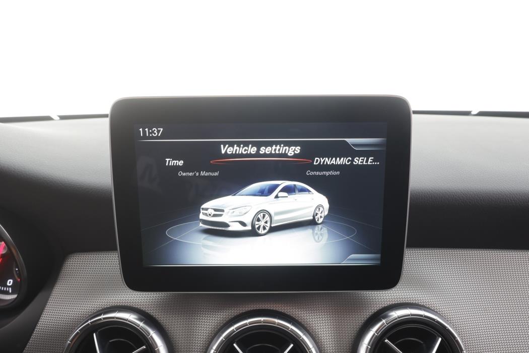 MERCEDES-BENZ CLA 2019