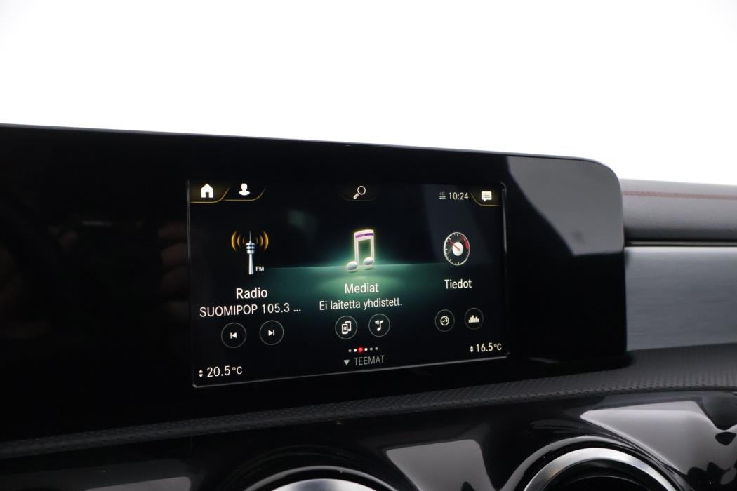 MERCEDES-BENZ CLA 2020