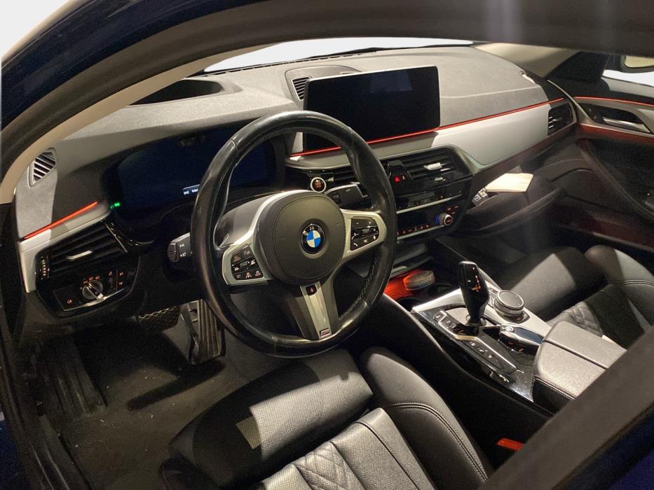 BMW 530 2021